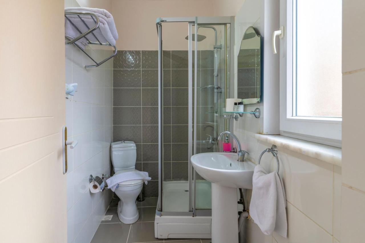 Taksim City Suites Istanbul Bagian luar foto