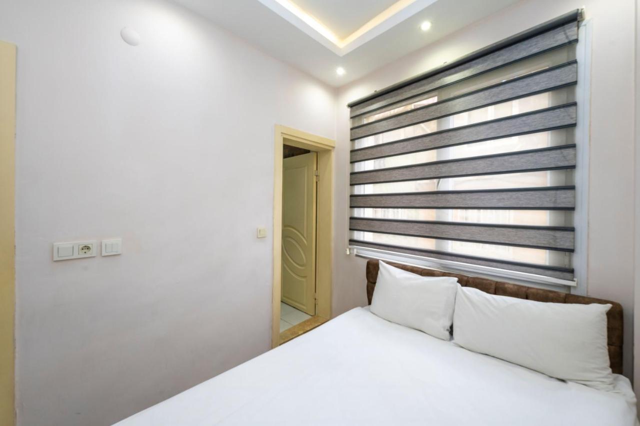 Taksim City Suites Istanbul Bagian luar foto