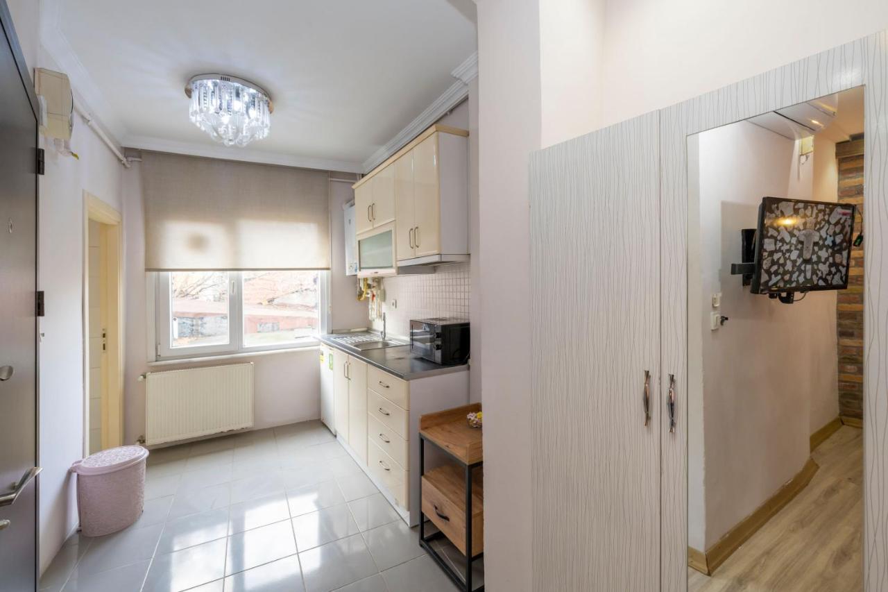 Taksim City Suites Istanbul Bagian luar foto