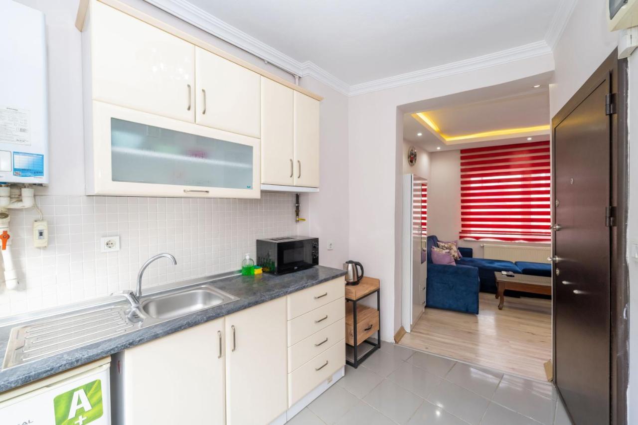 Taksim City Suites Istanbul Bagian luar foto